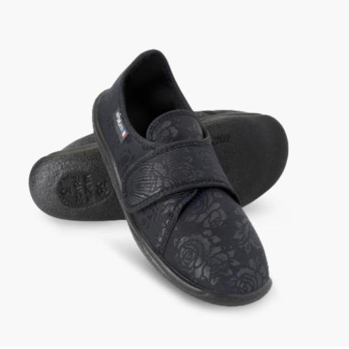 ultra-lightweight memory foam slippers